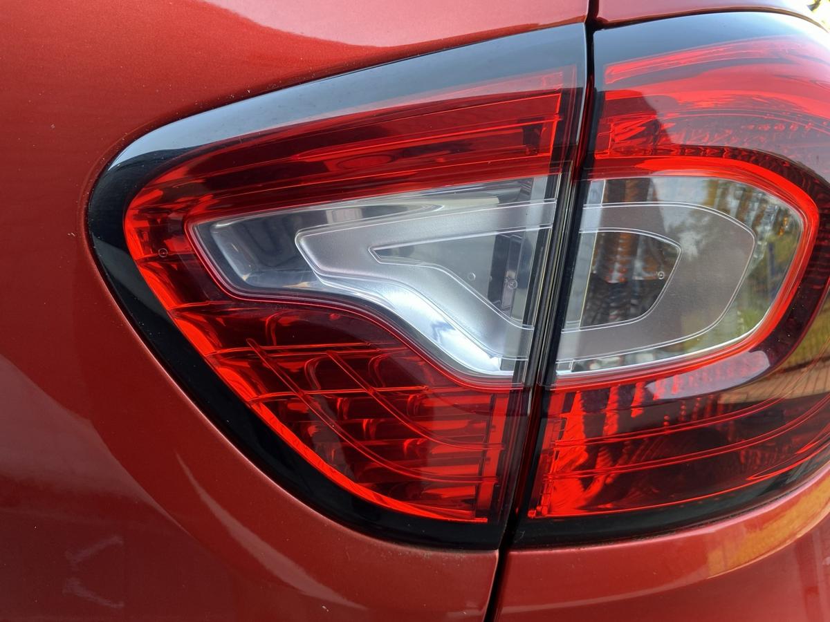 Renault Captur 1 original R&uuml;cklicht R&uuml;ckleuchte Schlussleuchte innen rechts Bj.2017